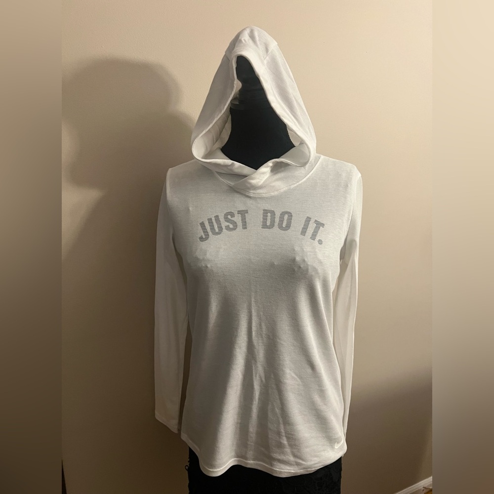 Nike Women’s Dri-FIT White Pullover Hoodie